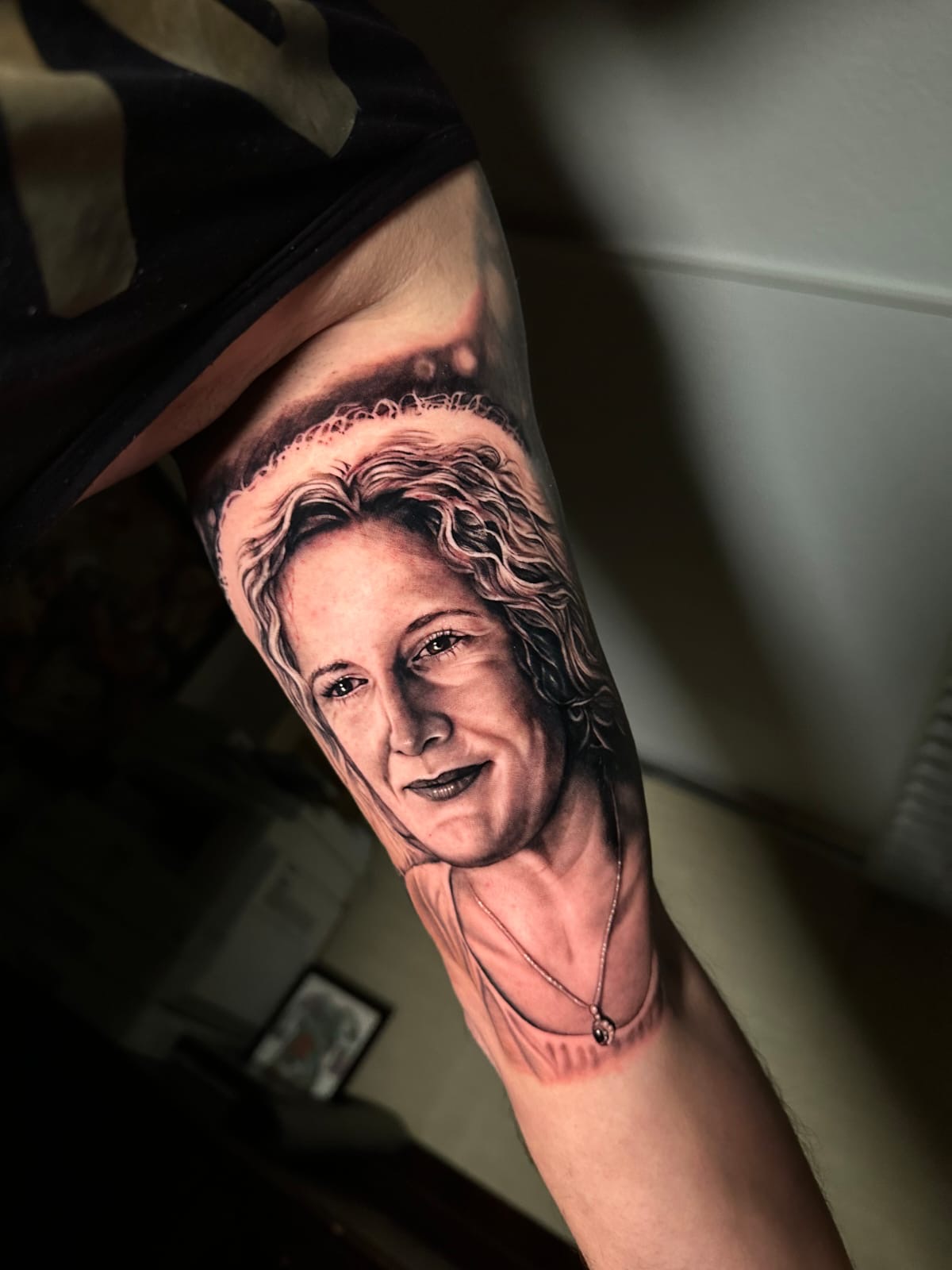 Tattoo des Portraits auf dem Arm – für immer auf der Haut, MALEA Fotografie Darmstadt
